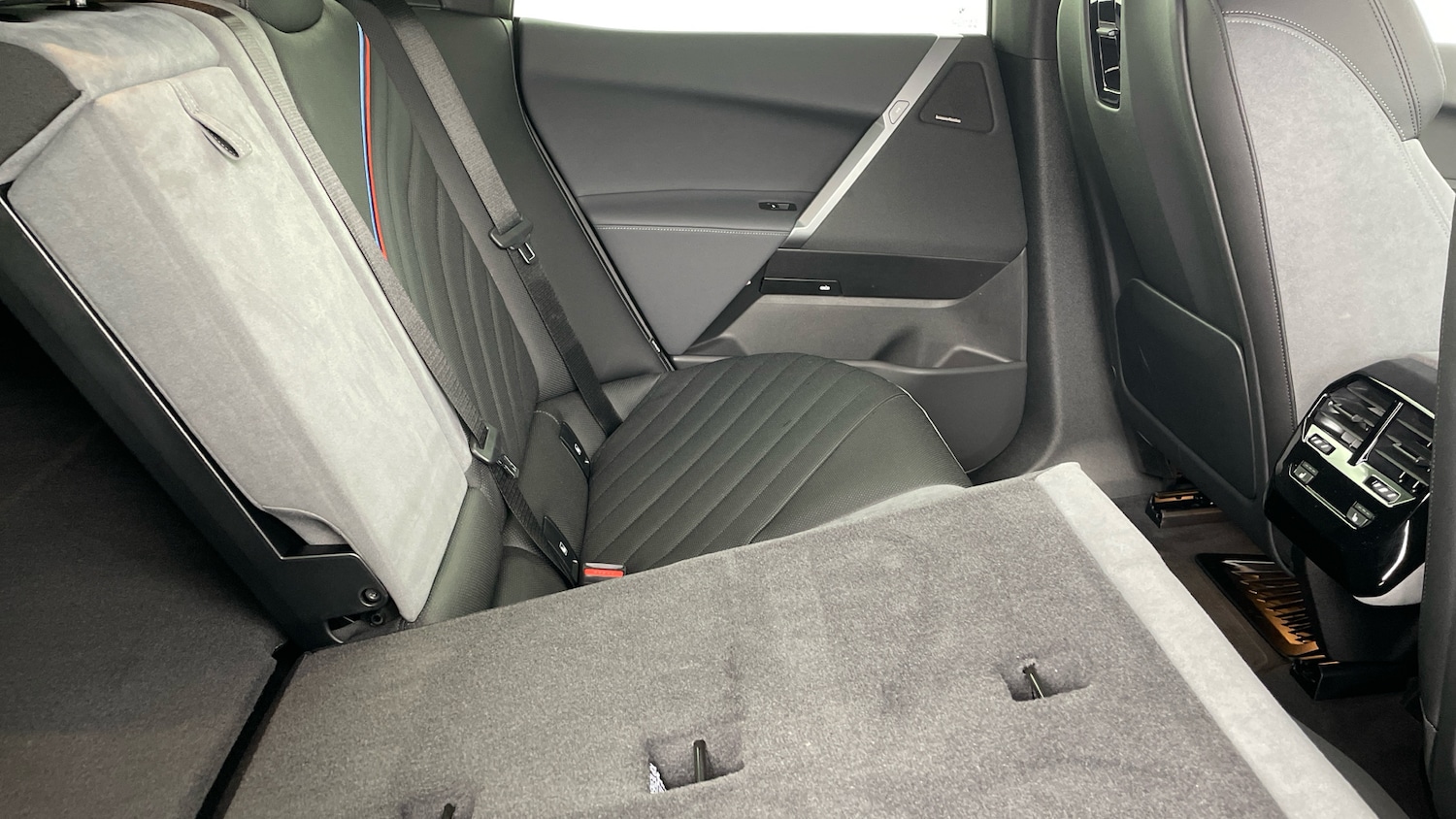 Used BMW iX 2025 for sale - 77775003: Photo 53