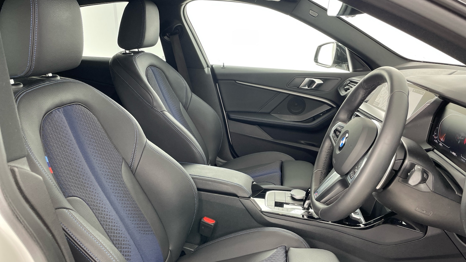 Used BMW 2 Series 2024 for sale - 77406813: Photo 11