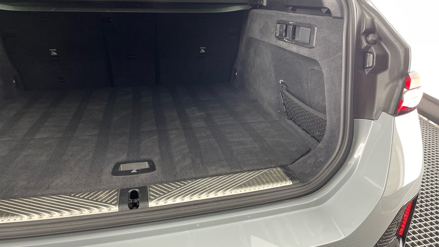 Used BMW 5 Series 2025 for sale - 77595168: Photo 39