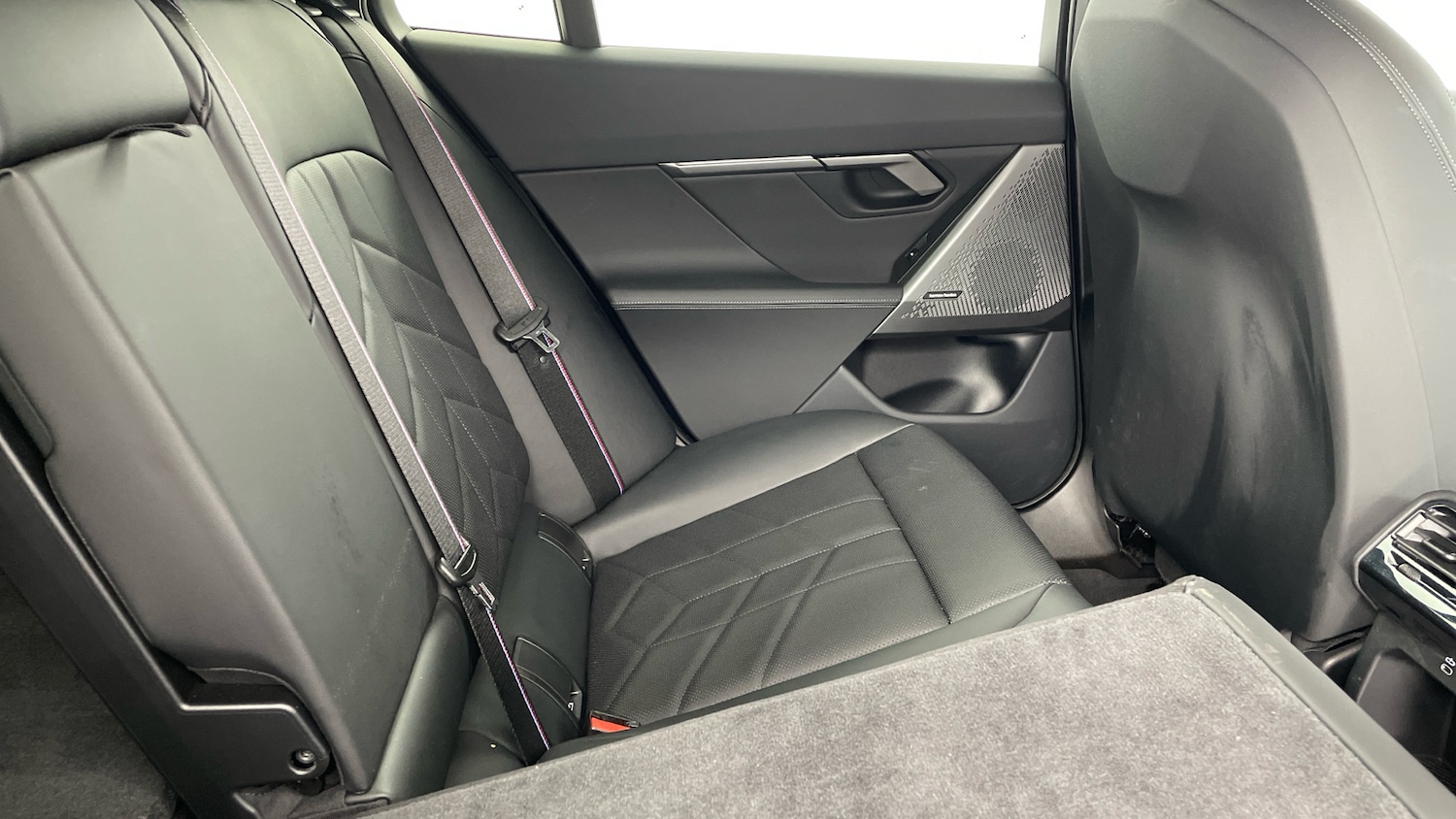 Used BMW 5 Series 2025 for sale - 77595168: Photo 48