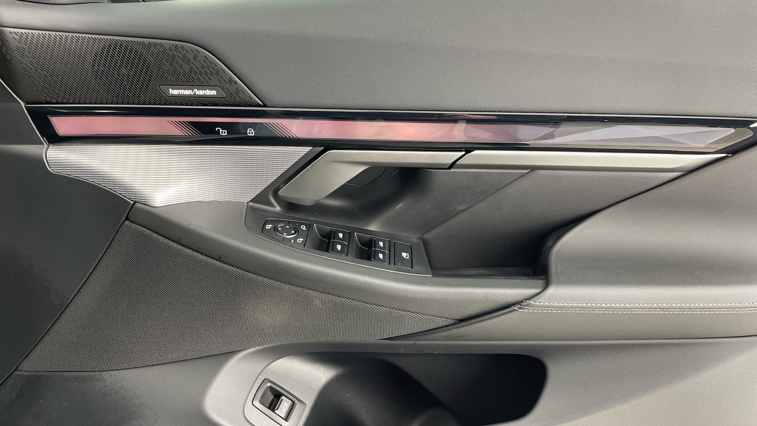 Used BMW 5 Series 2025 for sale - 77595168: Photo 49