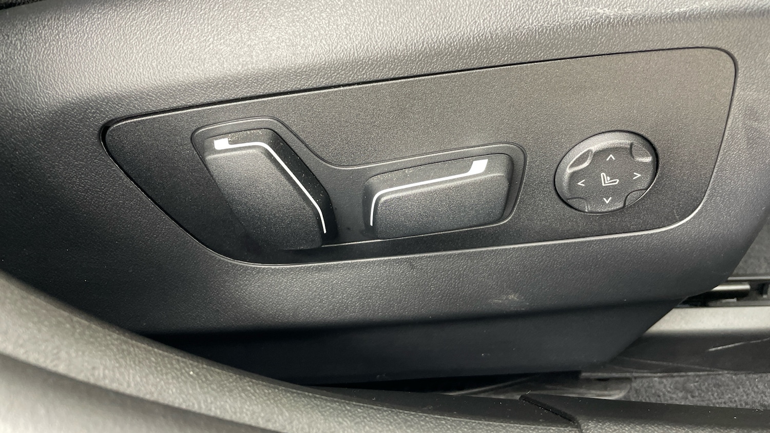 Used BMW 5 Series 2025 for sale - 77595168: Photo 51