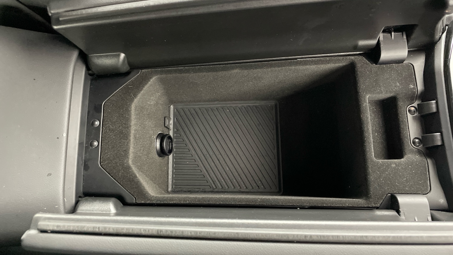 Used BMW 5 Series 2025 for sale - 77595168: Photo 54