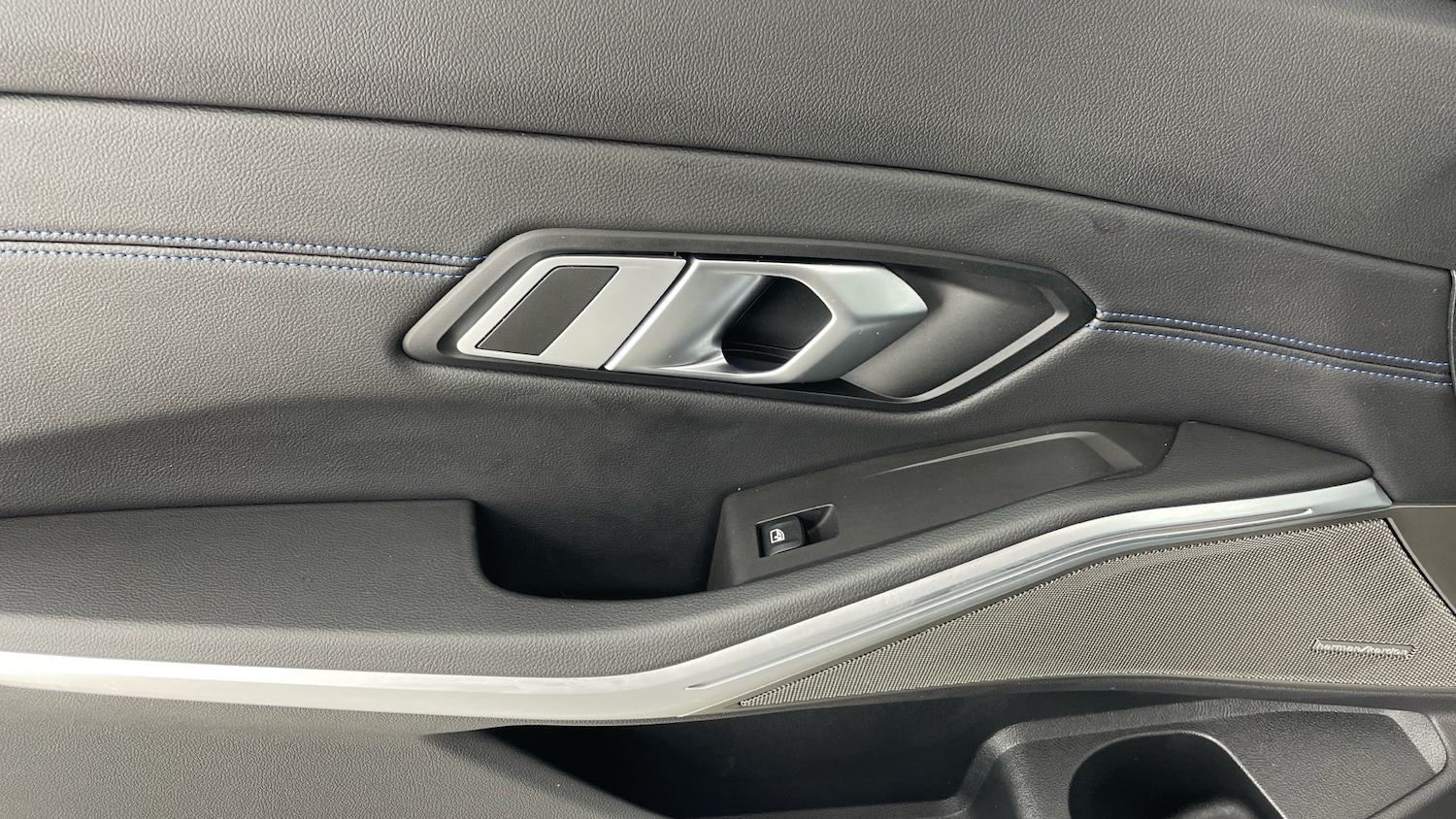 Used BMW 3 Series 2023 for sale - 77817861: Photo 26