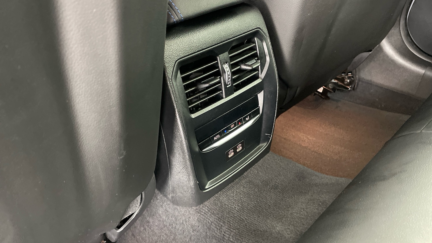 Used BMW 3 Series 2023 for sale - 77817861: Photo 32