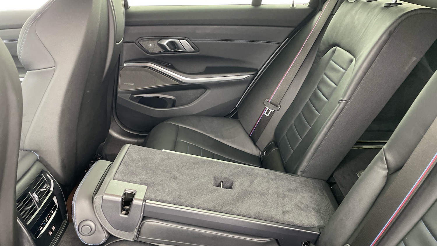 Used BMW 3 Series 2023 for sale - 77817861: Photo 36