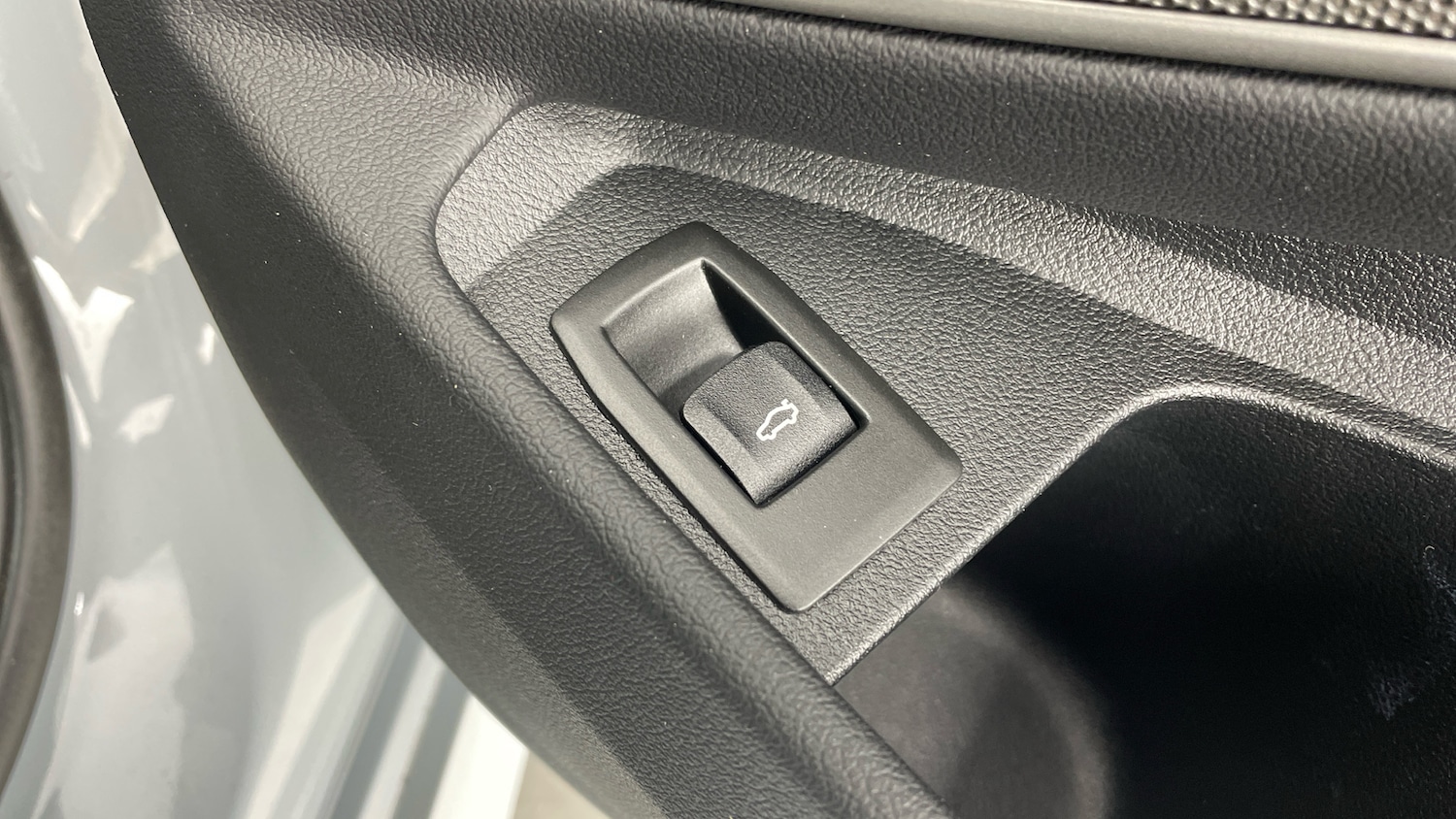 Used BMW 3 Series 2023 for sale - 77817861: Photo 54