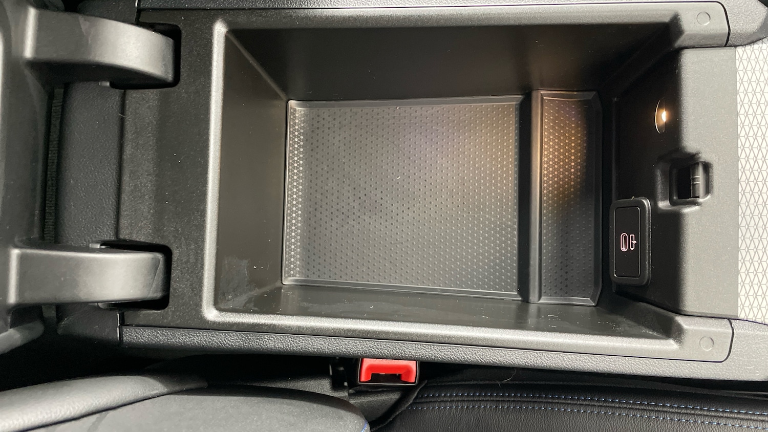 Used BMW 3 Series 2023 for sale - 77817861: Photo 59