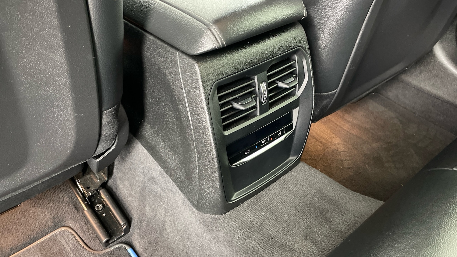 Used BMW 3 Series 2020 for sale - 77528514: Photo 32