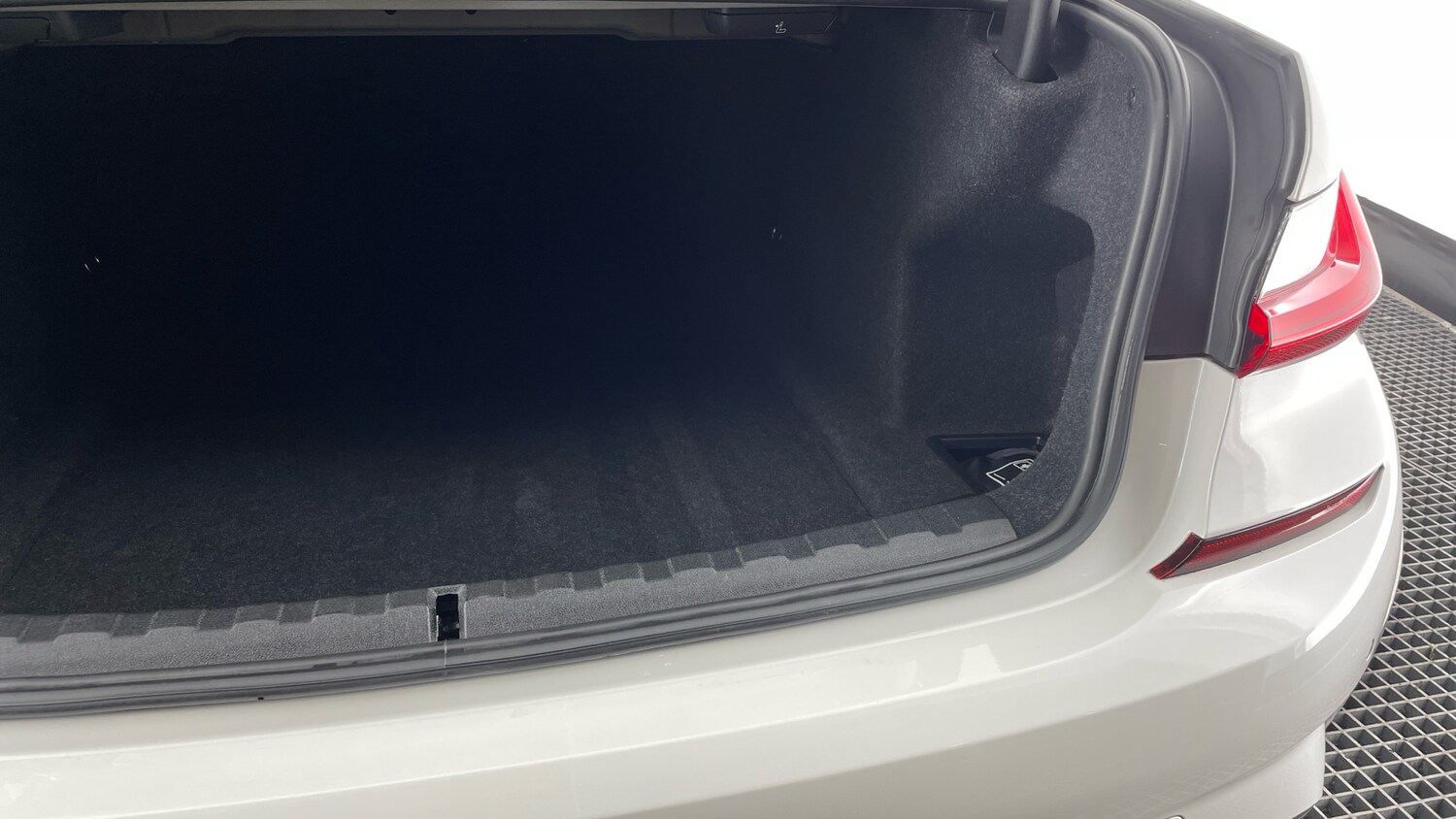 Used BMW 3 Series 2020 for sale - 77528514: Photo 40