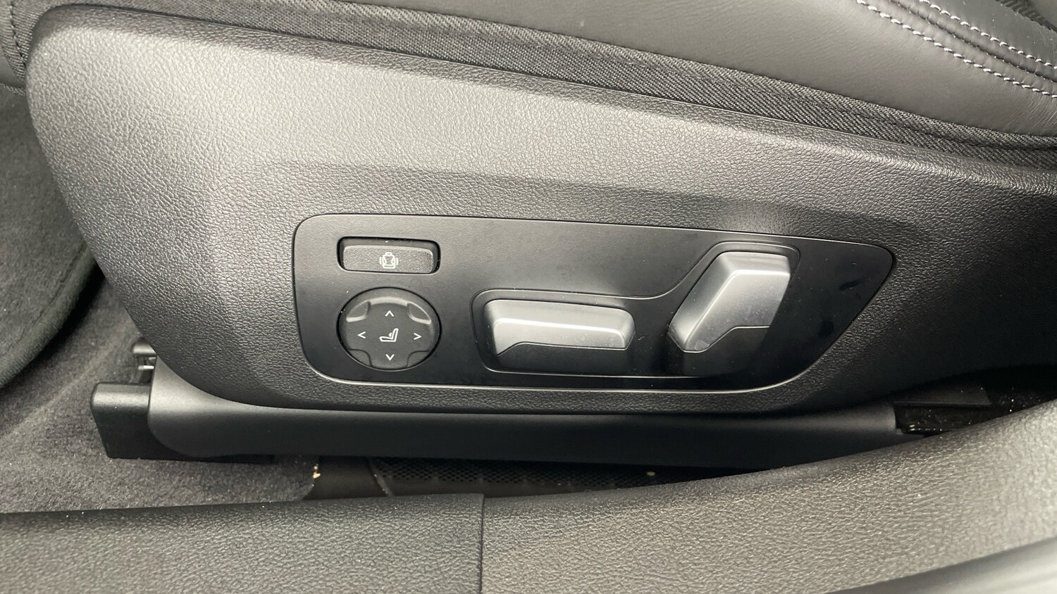 Used BMW M3 2023 for sale - 77968478: Photo 28