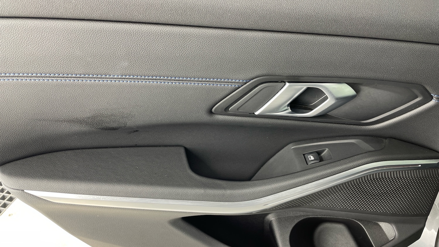 Used BMW 3 Series 2024 for sale - 77718500: Photo 31