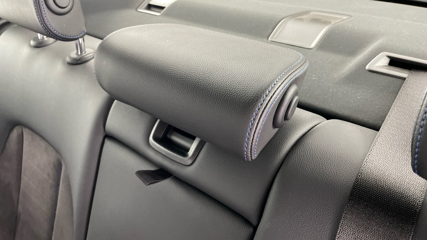 Used BMW 3 Series 2024 for sale - 77718500: Photo 35