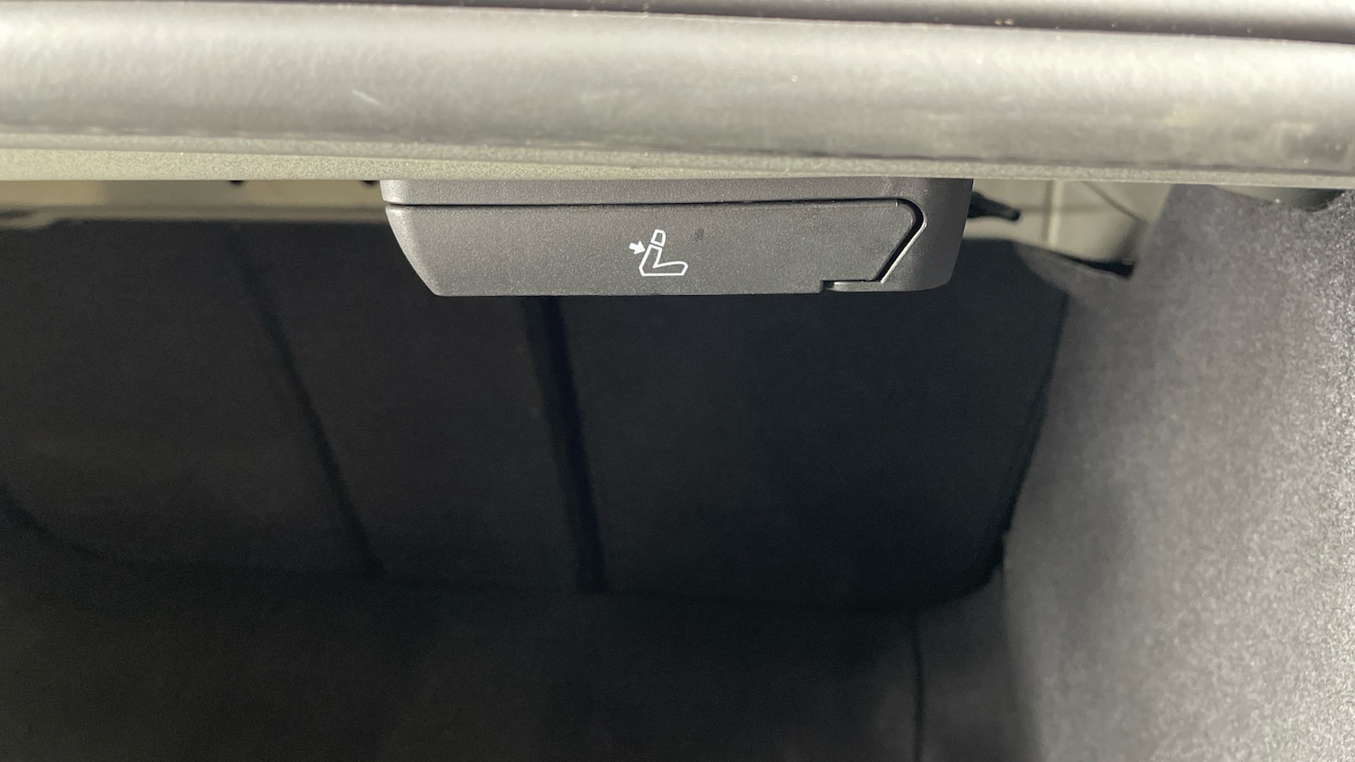 Used BMW 3 Series 2024 for sale - 77718500: Photo 41