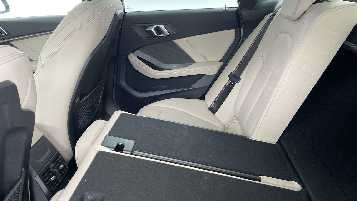 Used BMW 2 Series 2022 for sale - 77848814: Photo 39