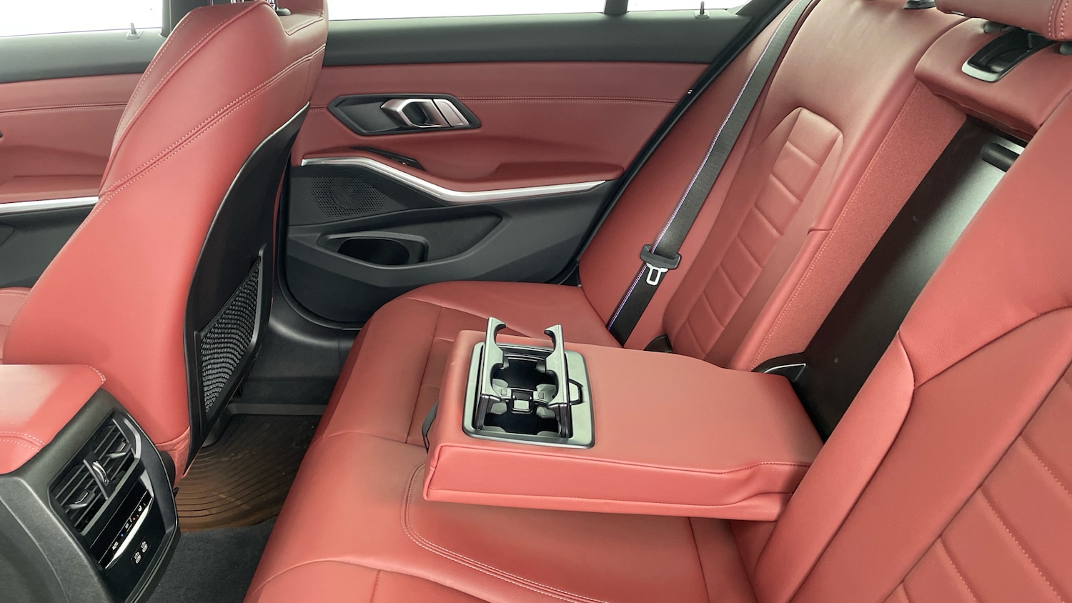 Used BMW 3 Series 2023 for sale - 77988960: Photo 34