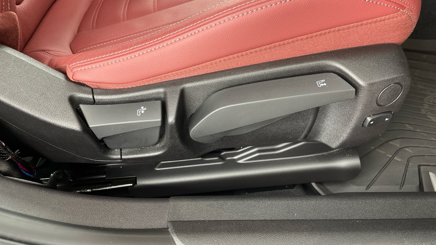 Used BMW 3 Series 2023 for sale - 77988960: Photo 49