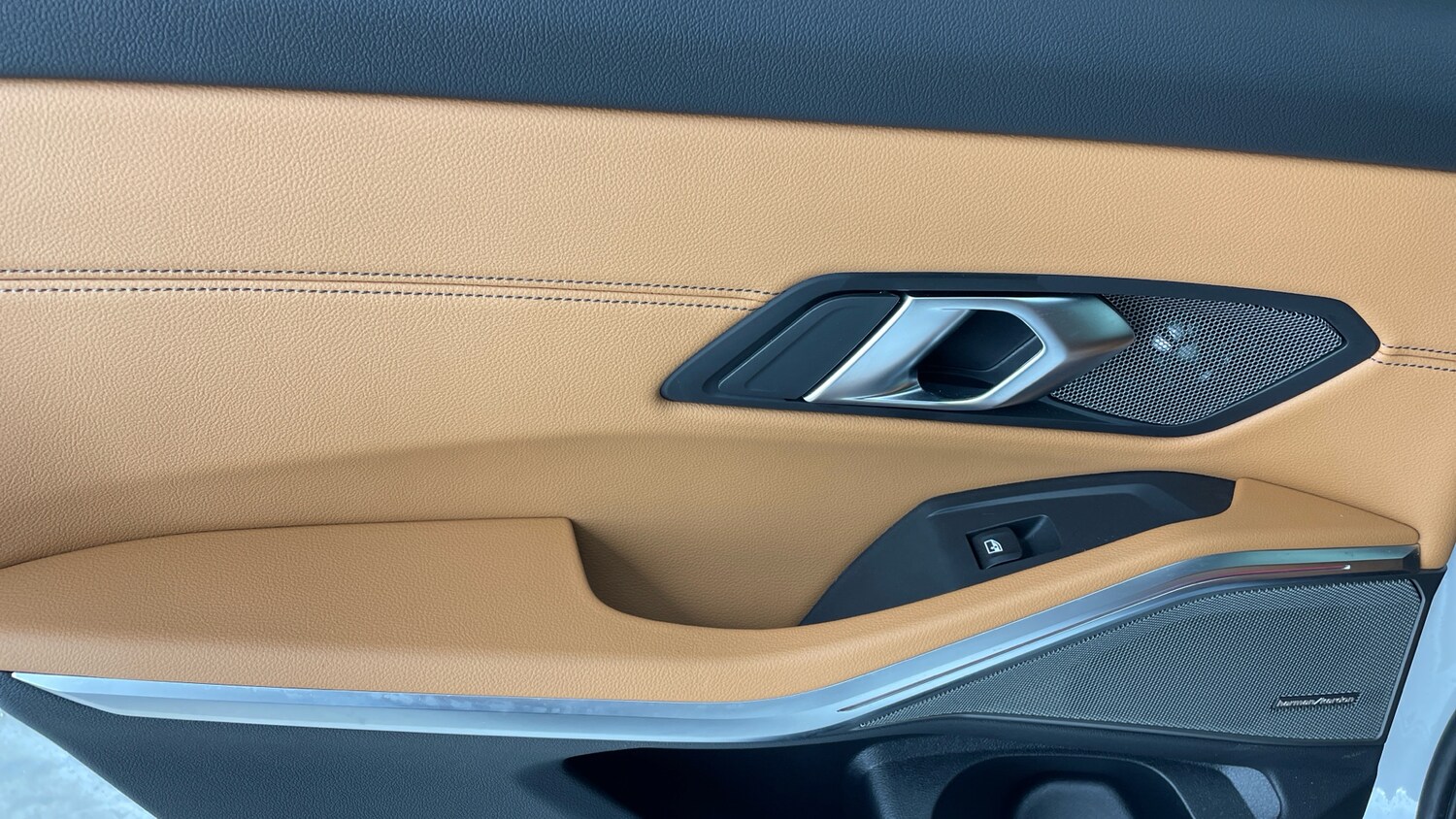 Used BMW 3 Series 2024 for sale - 77676995: Photo 31