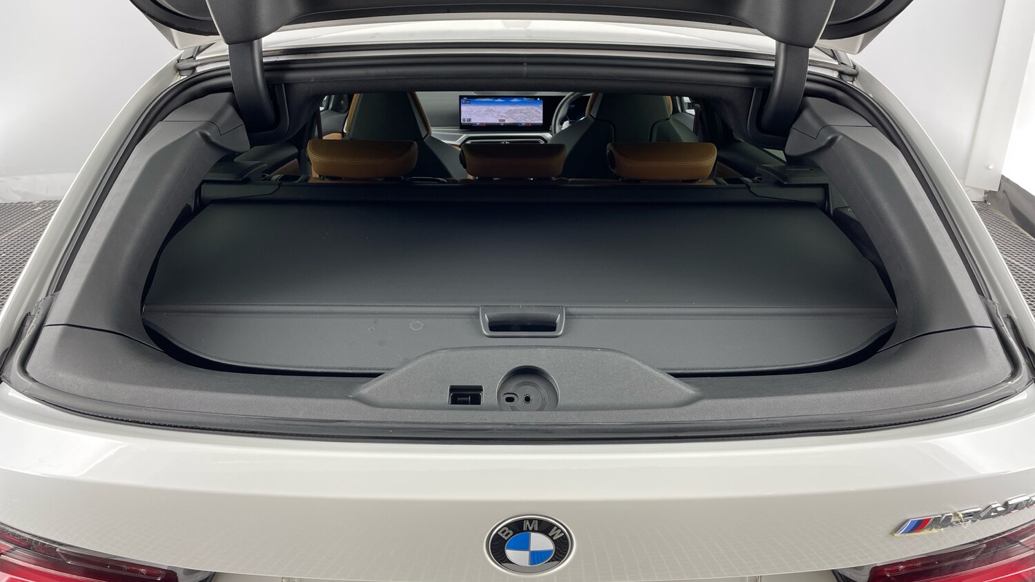 Used BMW 3 Series 2024 for sale - 77676995: Photo 45