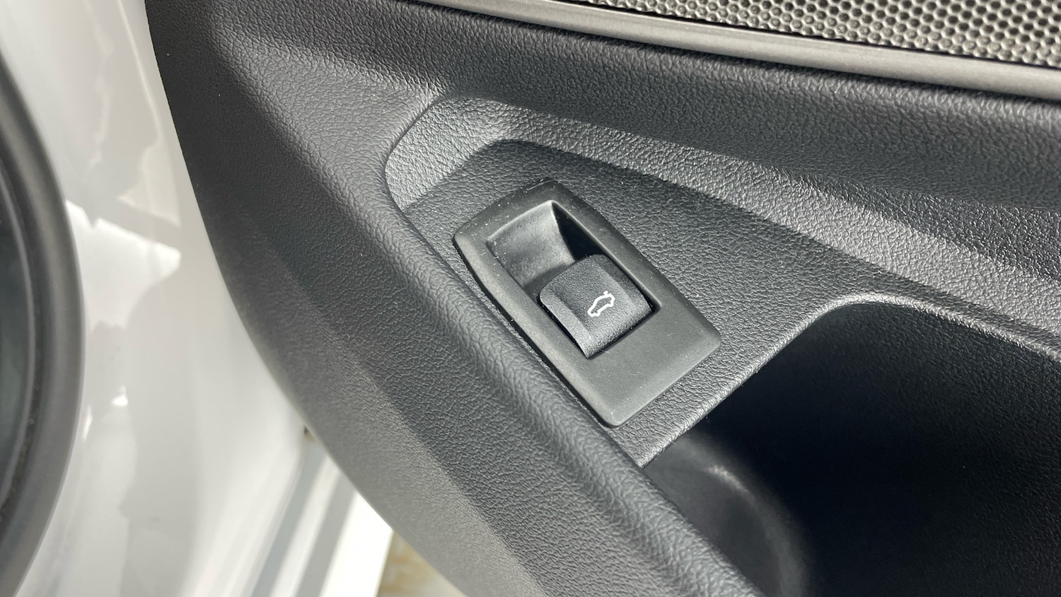 Used BMW 3 Series 2024 for sale - 77676995: Photo 53