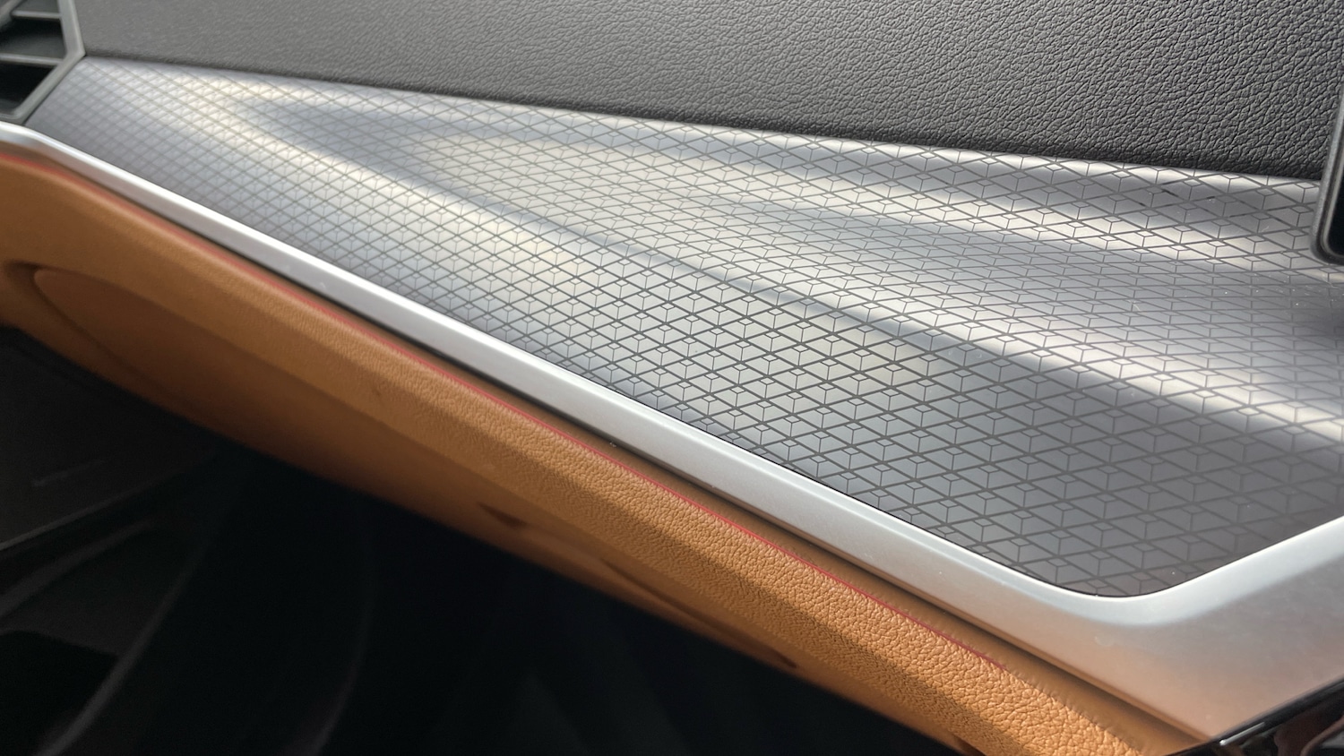 Used BMW 3 Series 2024 for sale - 77676995: Photo 72