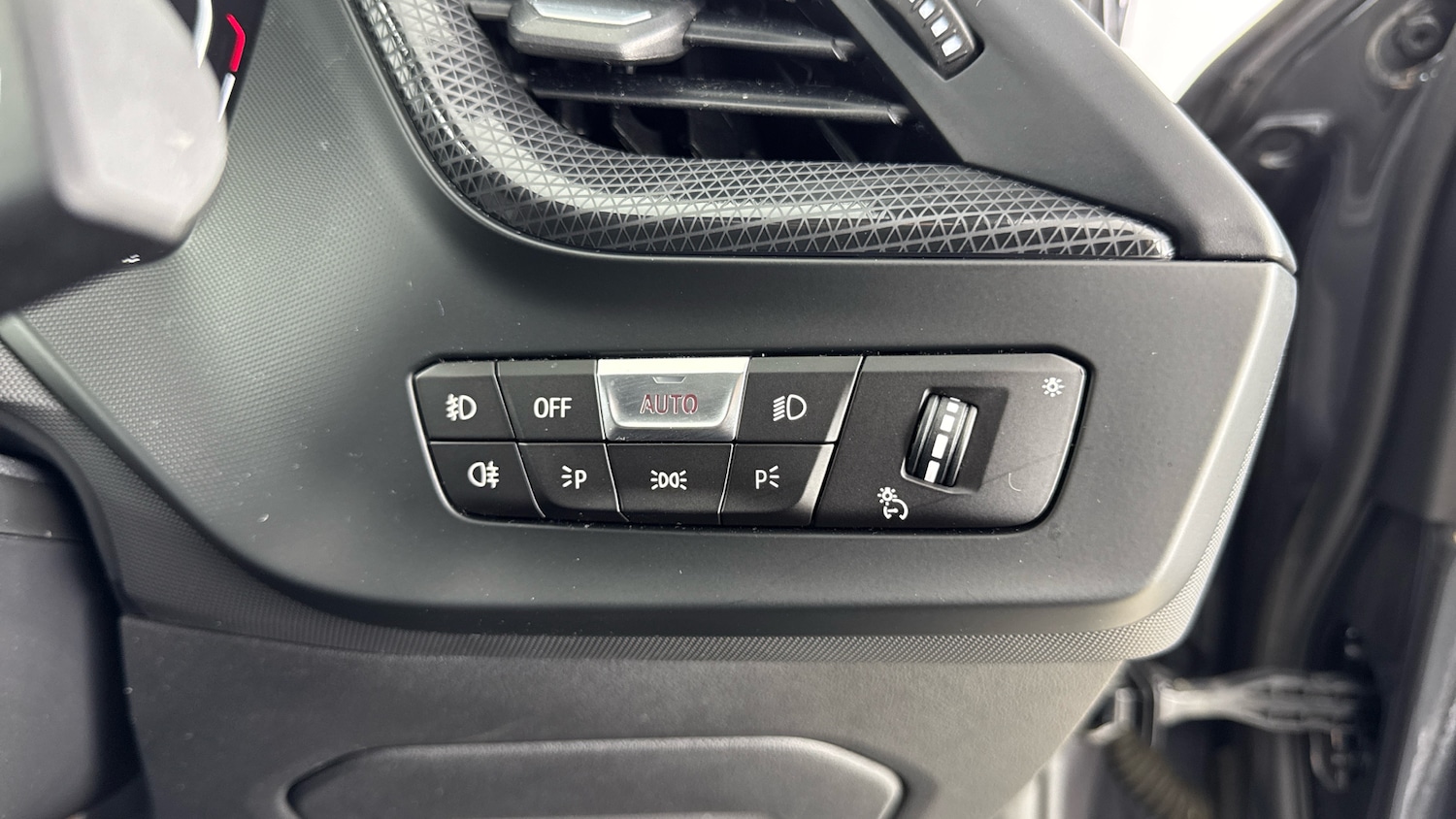 Used BMW 1 Series 2020 for sale - 77297018: Photo 30