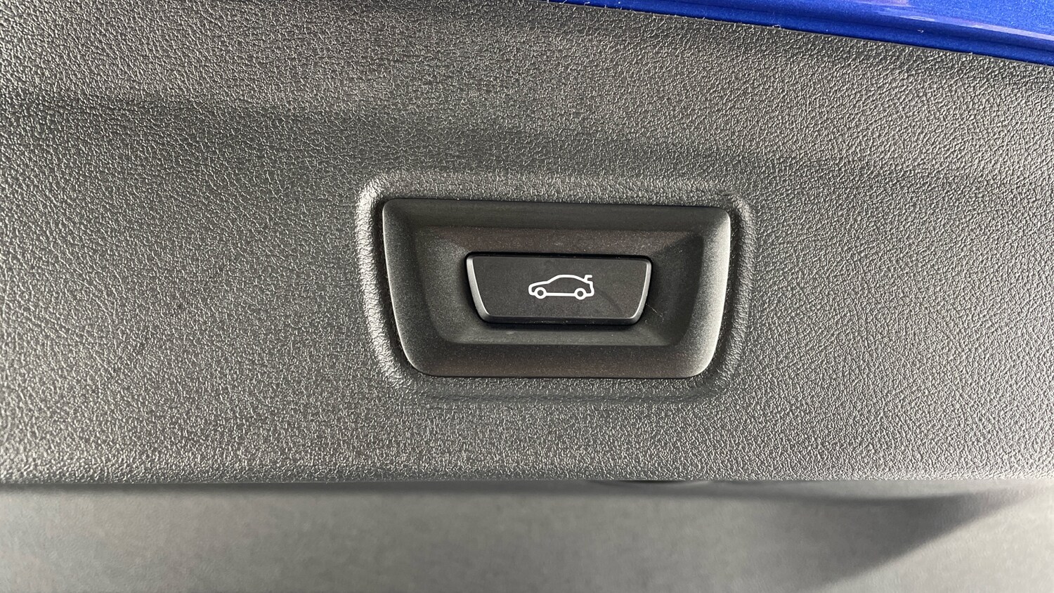 Used BMW 4 Series 2025 for sale - 77883840: Photo 40