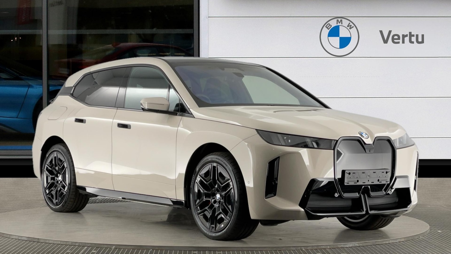 Used BMW iX 2025 for sale - 76614692: Photo 1