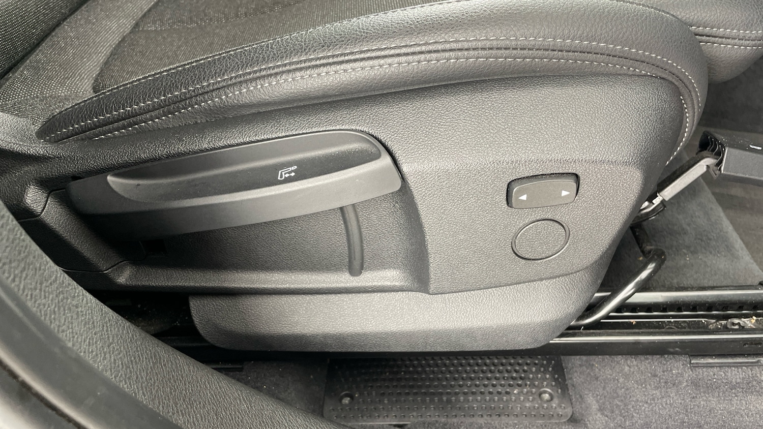 Used BMW X1 2022 for sale - 76340994: Photo 54