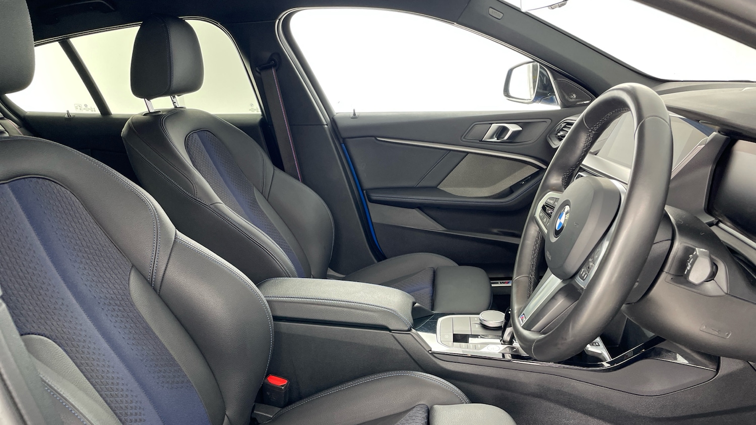 Used BMW 1 Series 2023 for sale - 76963213: Photo 11