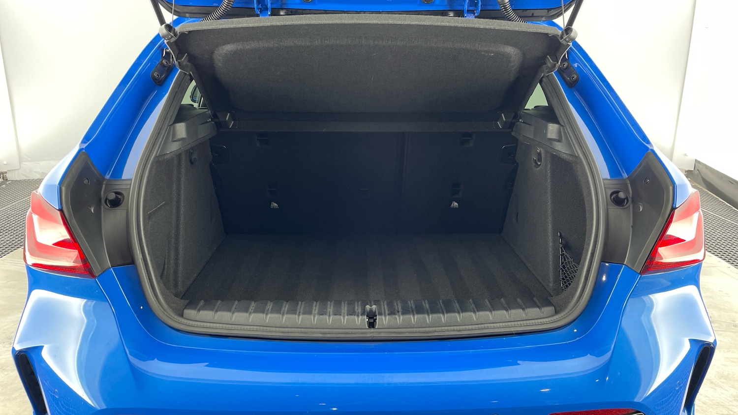 Used BMW 1 Series 2023 for sale - 76963213: Photo 13