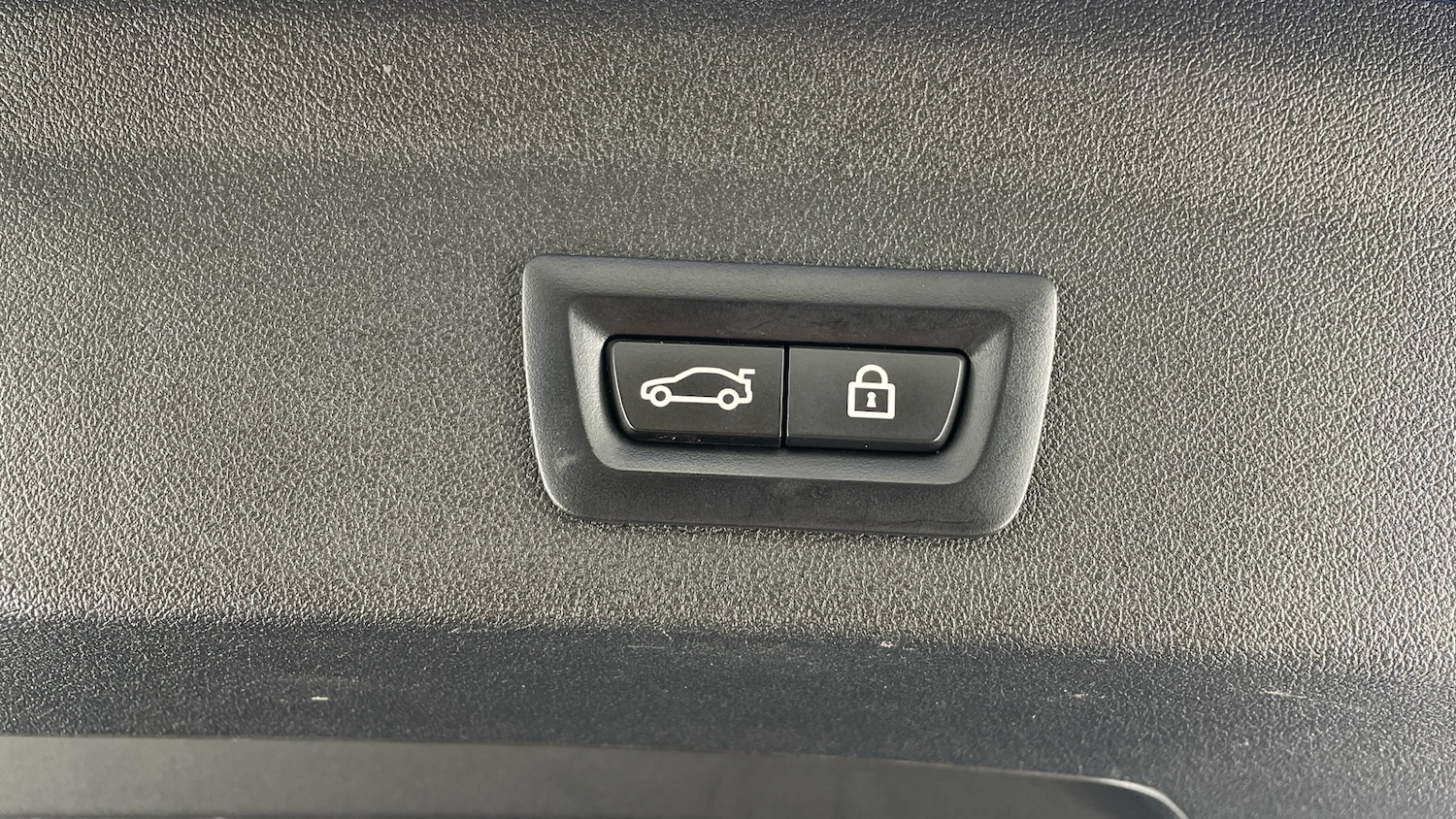 Vehicle 44
