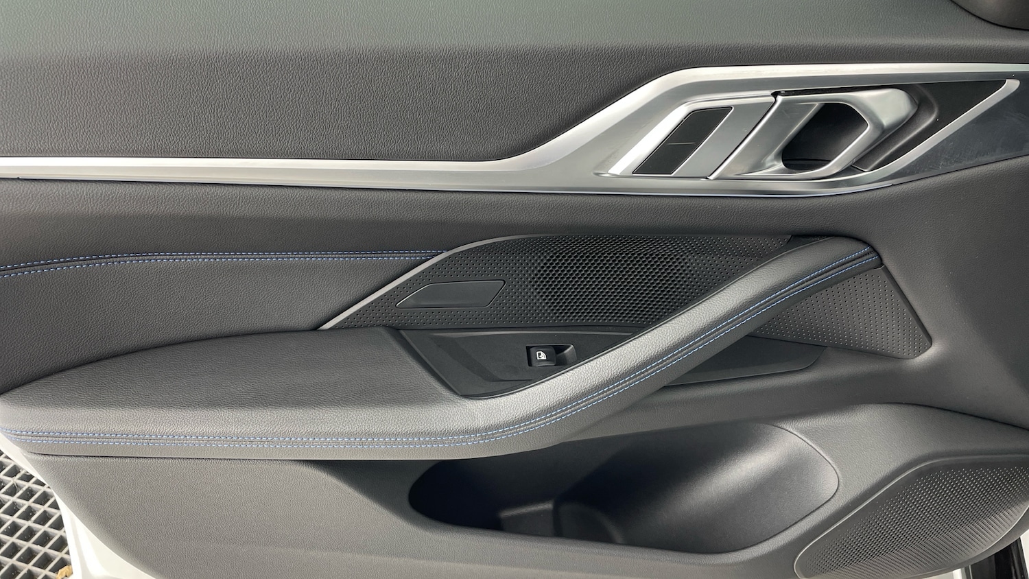 Used BMW i4 2022 for sale - 77409338: Photo 27