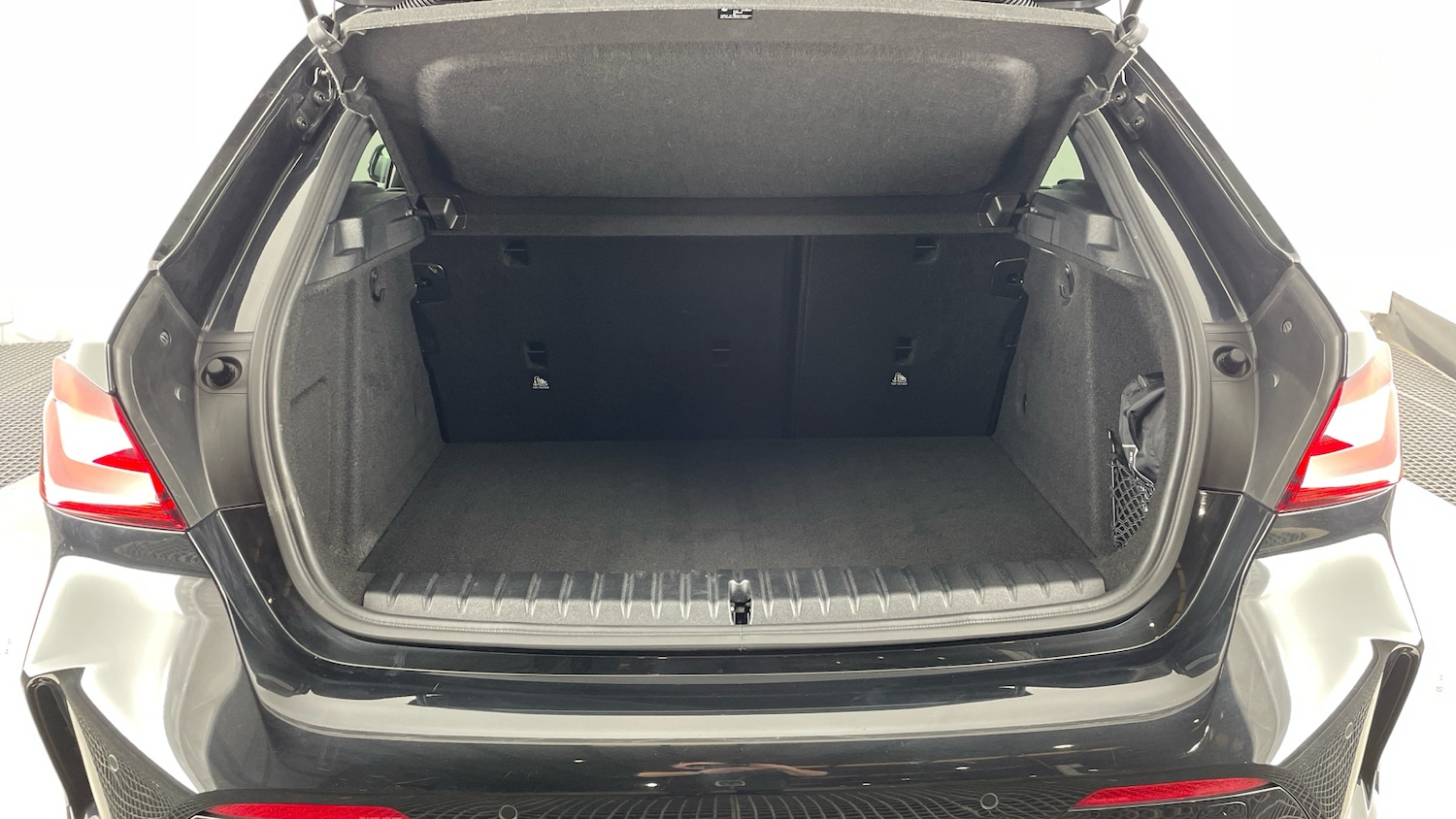 Used BMW 1 Series 2024 for sale - 77662447: Photo 13