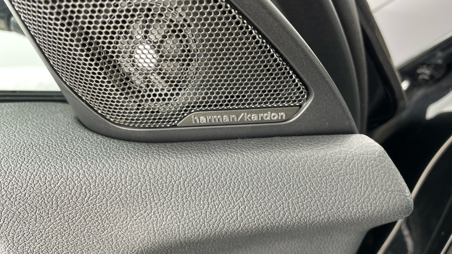 Used BMW 1 Series 2024 for sale - 77662447: Photo 27