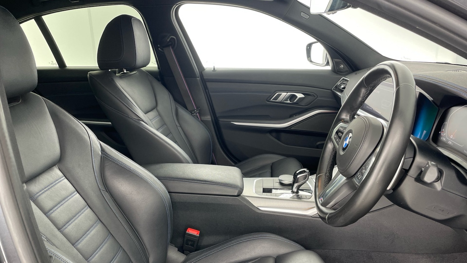 Used BMW 3 Series 2020 for sale - 76555652: Photo 11