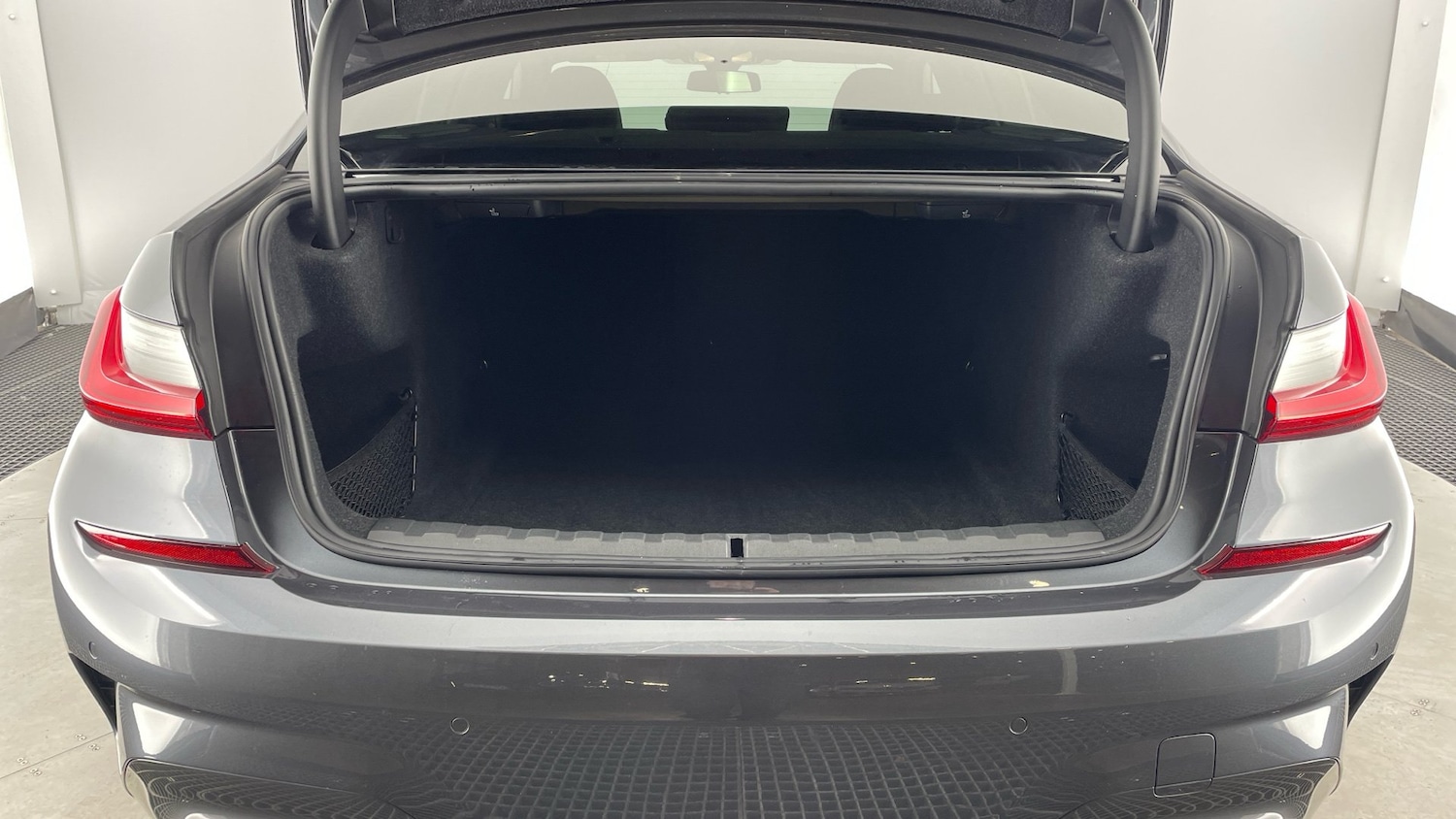 Used BMW 3 Series 2020 for sale - 76555652: Photo 13