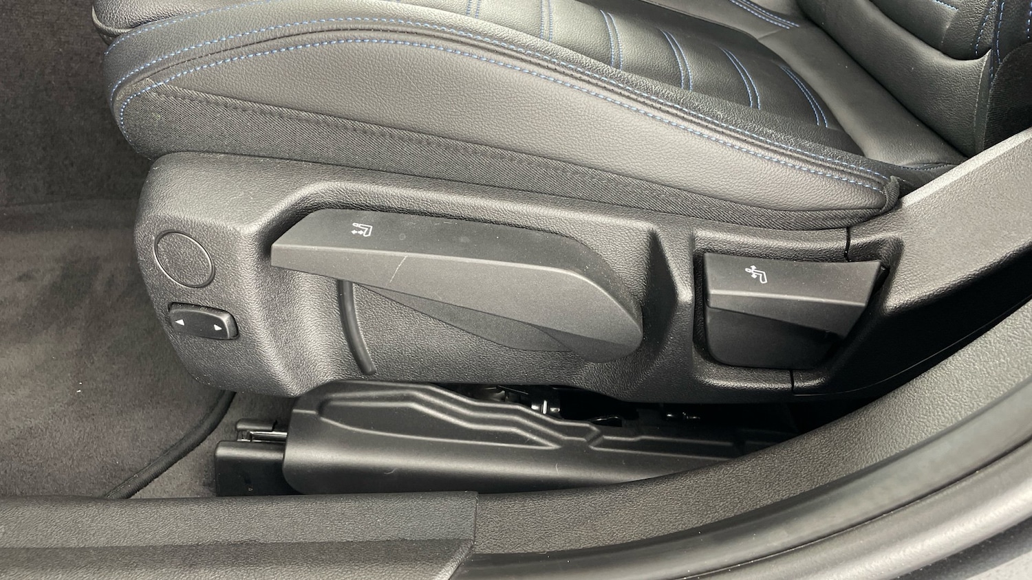 Used BMW 3 Series 2020 for sale - 76555652: Photo 28