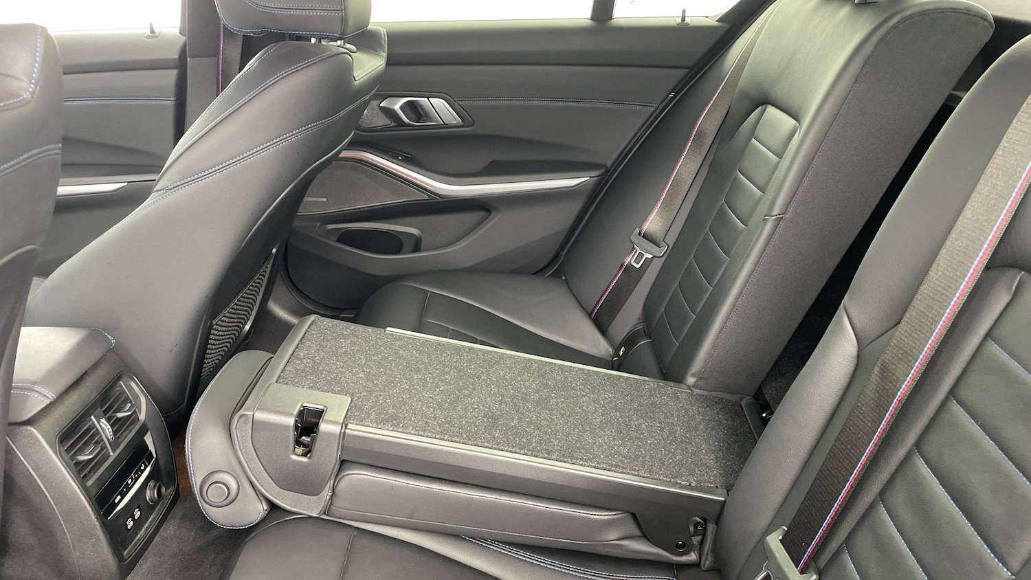 Used BMW 3 Series 2020 for sale - 76555652: Photo 38