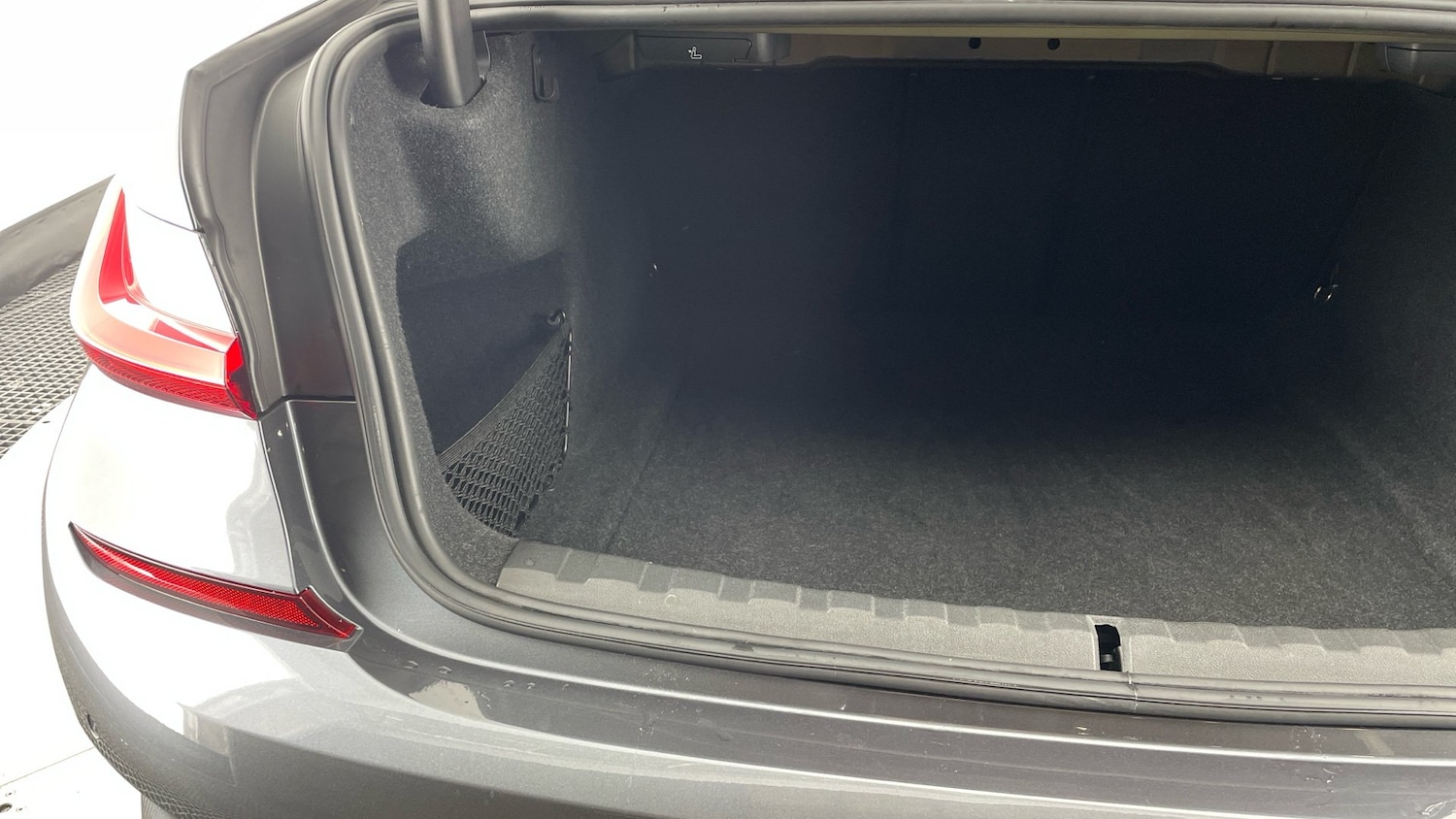 Used BMW 3 Series 2020 for sale - 76555652: Photo 41