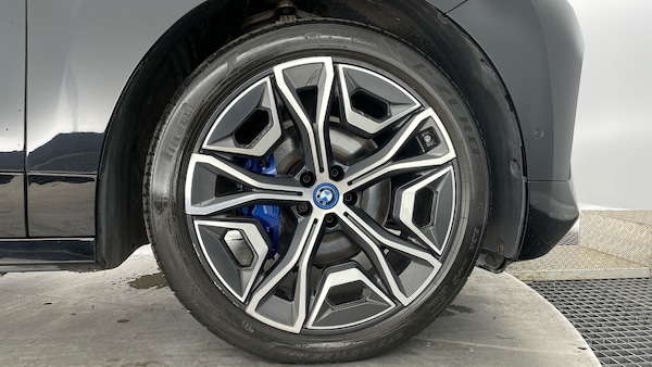 Used BMW iX 2022 for sale - 76265926: Photo 14