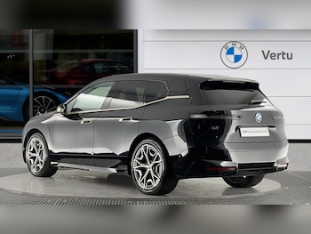 Used BMW iX 2022 for sale - 76265926: Photo