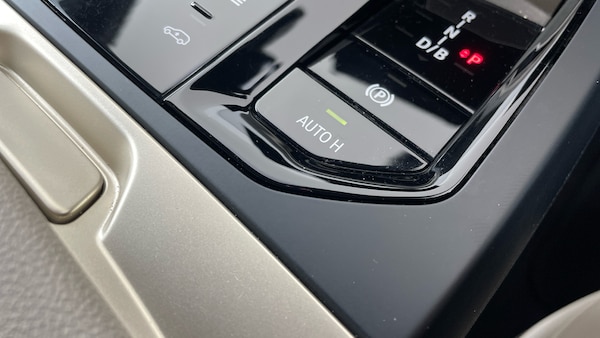 Used BMW iX 2022 for sale - 76265926: Photo 61