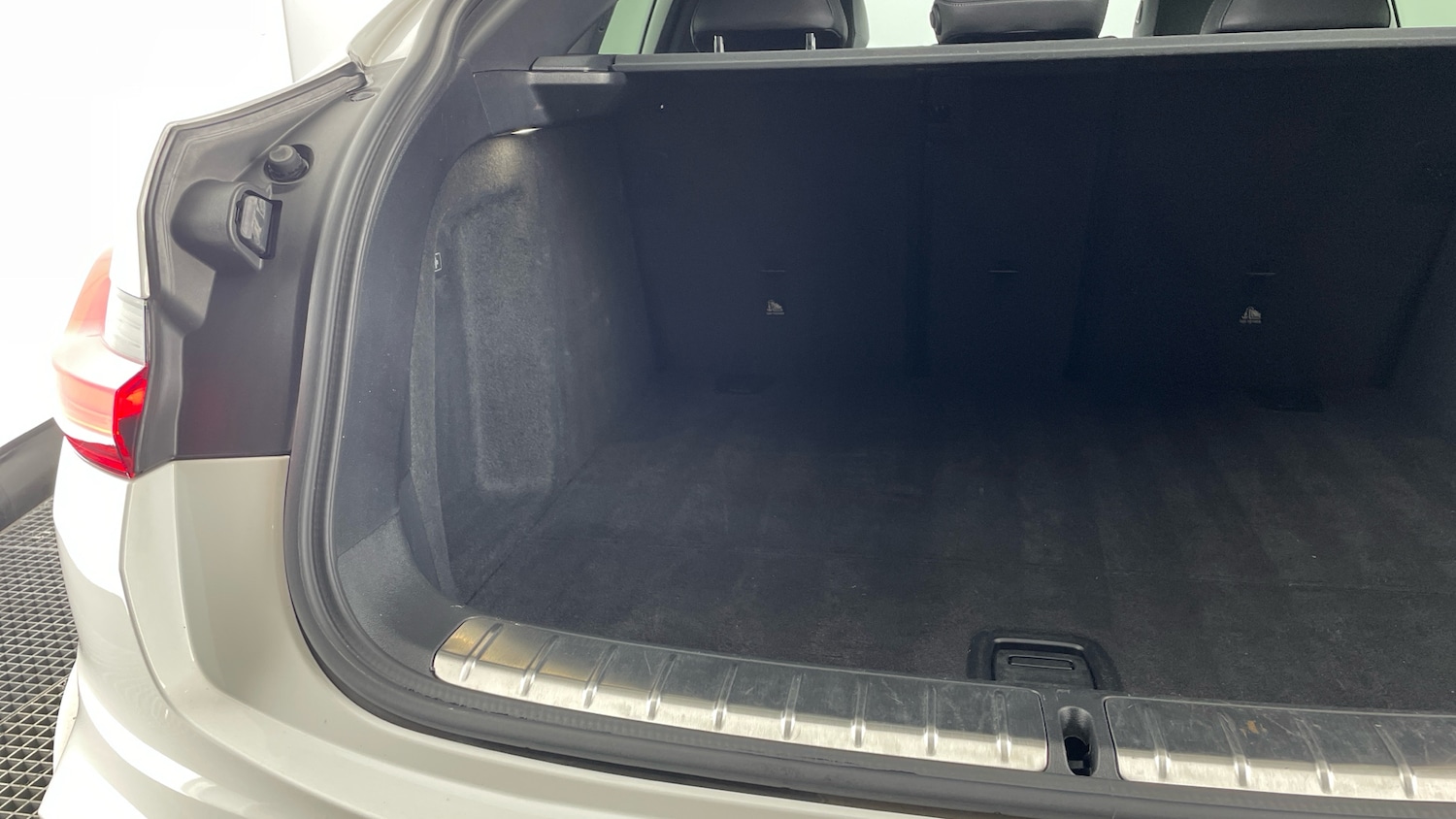 Used BMW X4 2018 for sale - 77296412: Photo 38