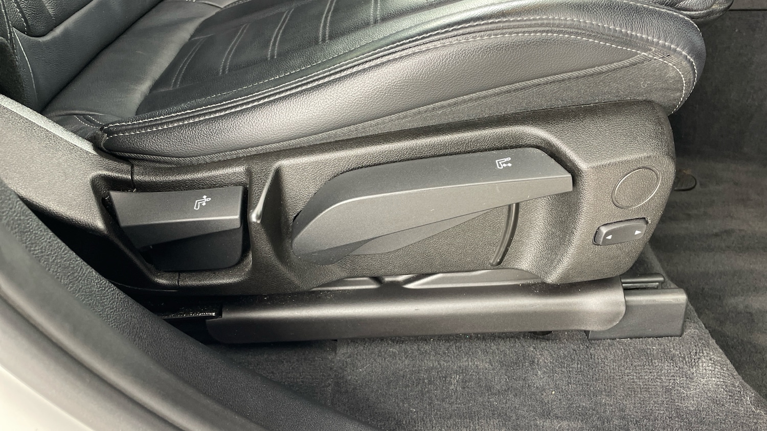 Used BMW X4 2018 for sale - 77296412: Photo 51