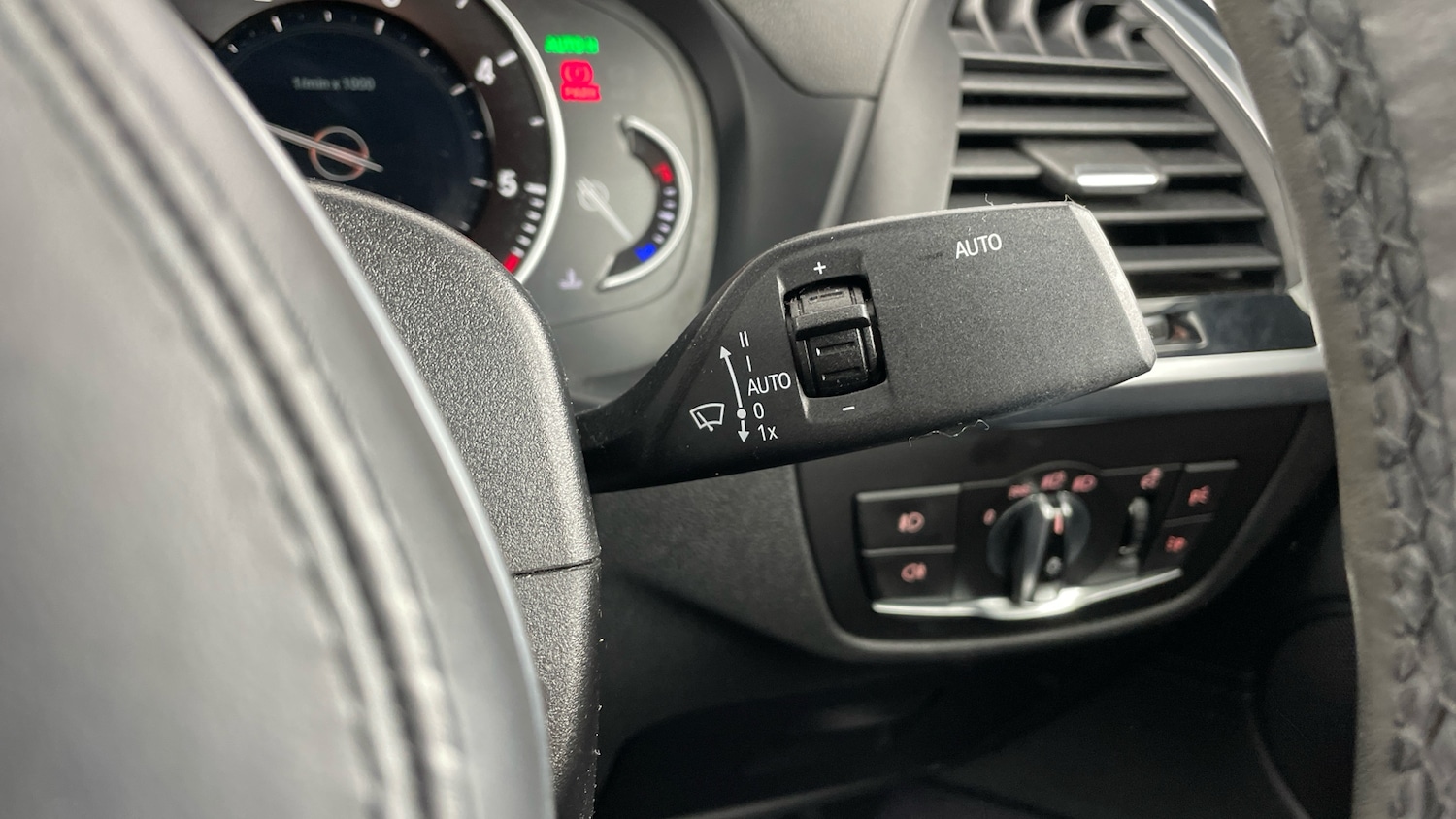 Used BMW X4 2018 for sale - 77296412: Photo 59