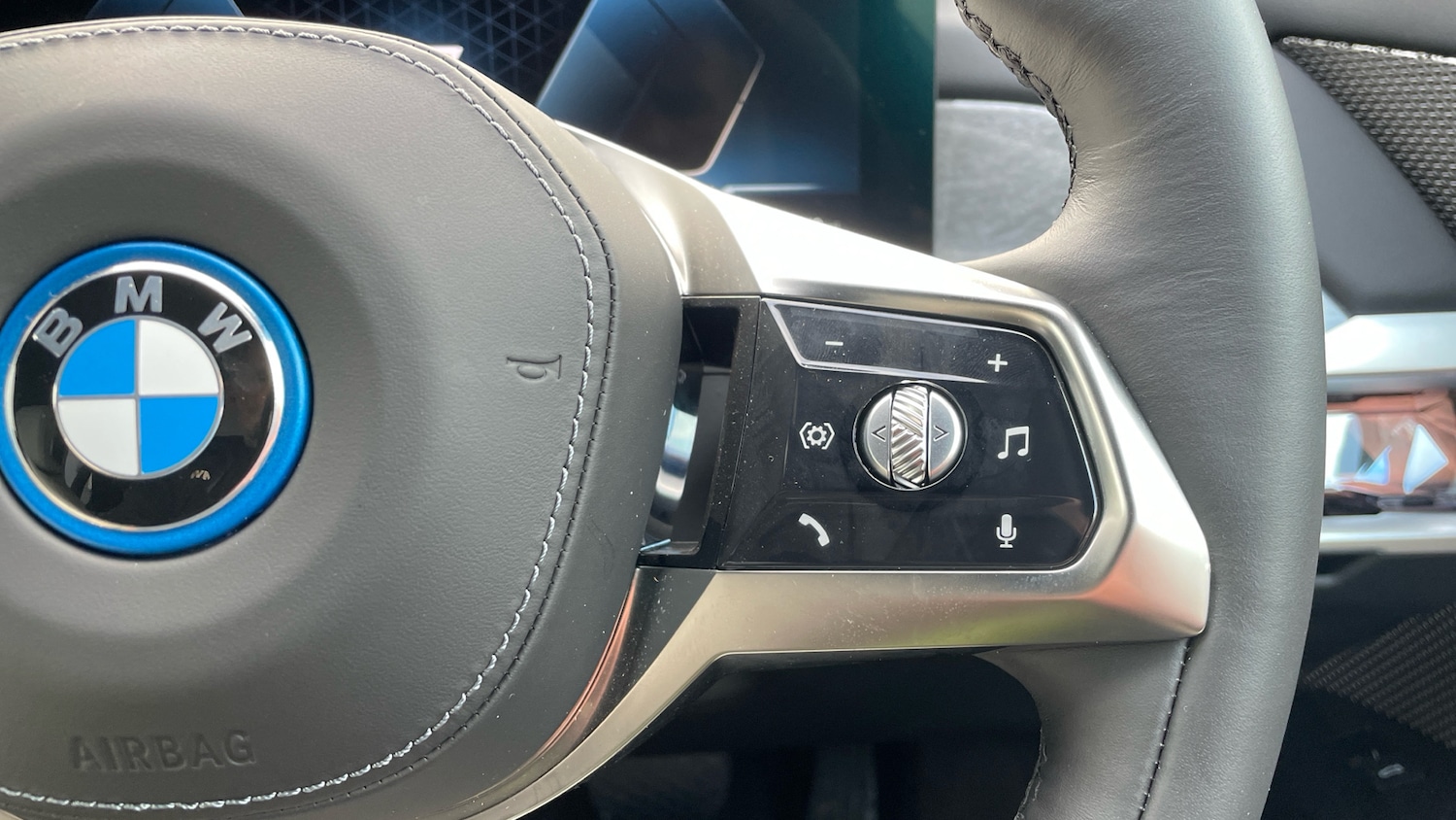 Used BMW i7 2025 for sale - 76891970: Photo 18