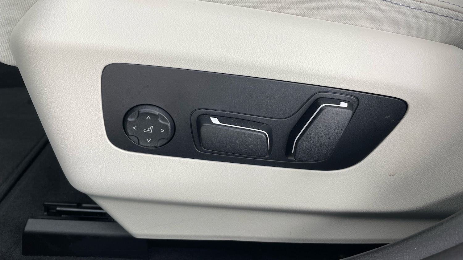 Used BMW i5 2025 for sale - 76450296: Photo 31