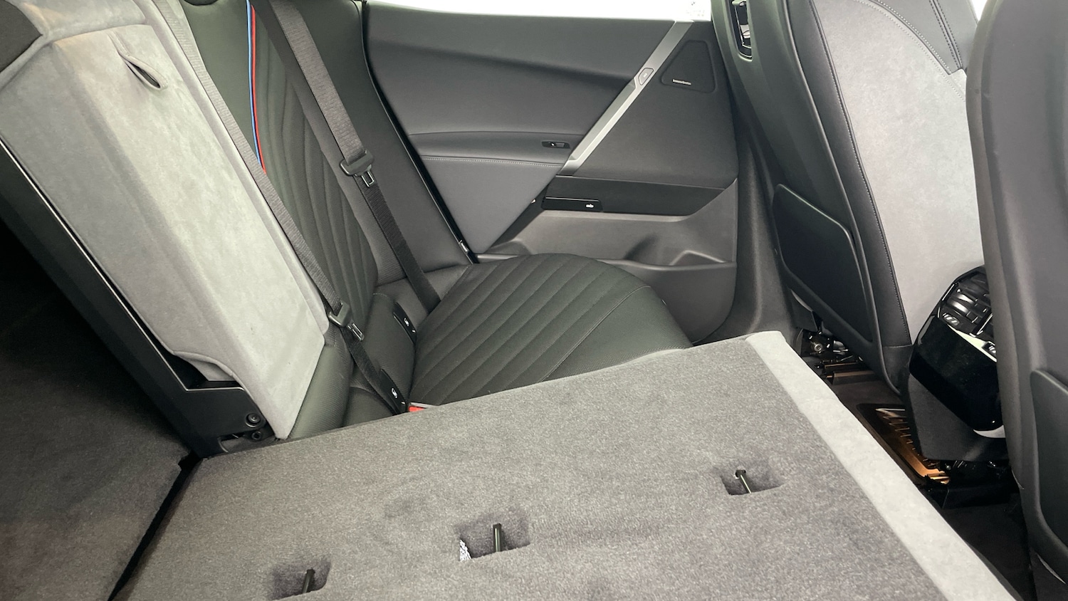 Used BMW iX 2025 for sale - 77206892: Photo 52