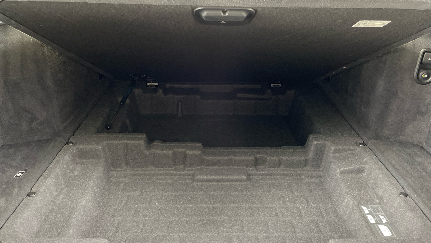 Used BMW 6 Series 2018 for sale - 76948174: Photo 43